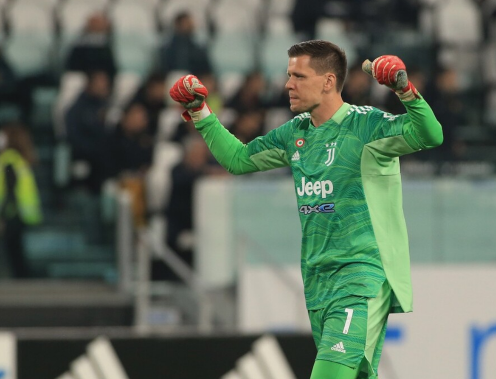  亚琛门将多次奉献神扑救，力保球门不失拿到平局分